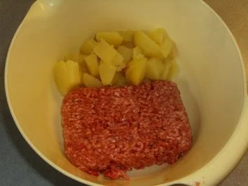 Rezept: Fleischgerichte: Bulettchen aus dem Ofen die 2. Bild Nr. 2 Fleischgerichte: Bulettchen aus dem Ofen die 2. - Rezept - Bild Nr. 2