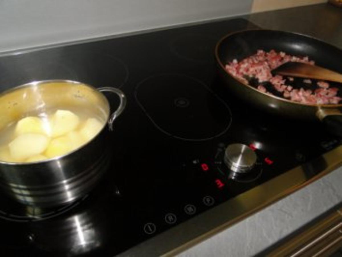 Stampfkartoffeln mit Speck und Zwiebeln, und Buttermilch   Für Göga mit Joghurt - Rezept - Bild Nr. 4