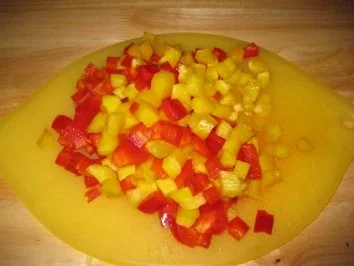 Schinkengulasch mit Paprika und Bandnudeln - Rezept - Bild Nr. 2