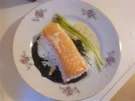 Venere-Risotto/ Lachs/ weißes Zwiebelpürree/ Mandelschaum/ wilder Spargel - Rezept