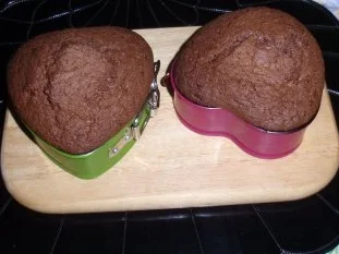 Kleine Schoko-Nuss-Herzkuchen - Rezept - Bild Nr. 7