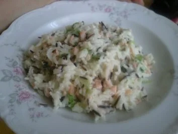 Wildreis mit Räucherlachs und Frühlingszwiebeln - Rezept - Bild Nr. 4