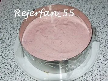 Rezept: Erdbeer-Philadelphia-Kühlschranktorte Bild Nr. 6 Erdbeer-Philadelphia-Kühlschranktorte - Rezept - Bild Nr. 6