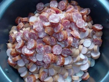 Rezept: Hasis Würstelgulasch Bild Nr. 6 Hasis Würstelgulasch - Rezept - Bild Nr. 6