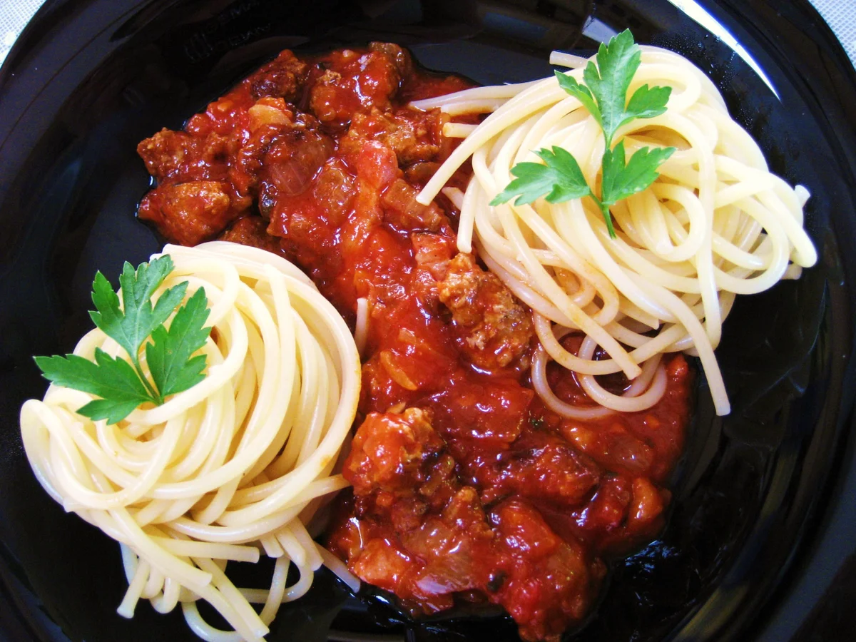 Hackfleisch-Soße - ideal zu Nudeln - Rezept - Bild Nr. 4335