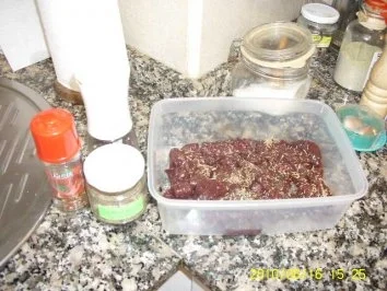 HIGADO  CON MANZANA - Rezept