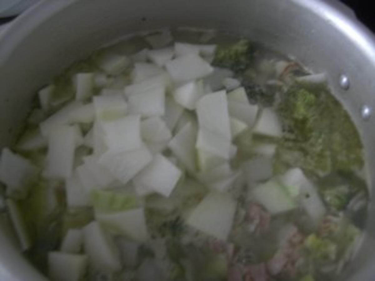 Brokoli-Gemüse-Suppe      rustikal - Rezept - Bild Nr. 5