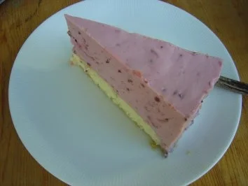 Rote Grütze Torte mit Quark - Rezept - Bild Nr. 2