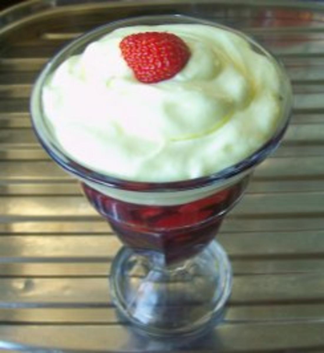 Dessert: Paradiesisches Erdbeeren mit Schwips - Rezept - Bild Nr. 3