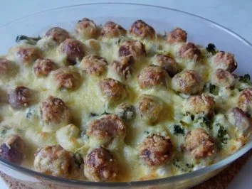 Bratwurstbällchen-Kartoffelauflauf - Rezept