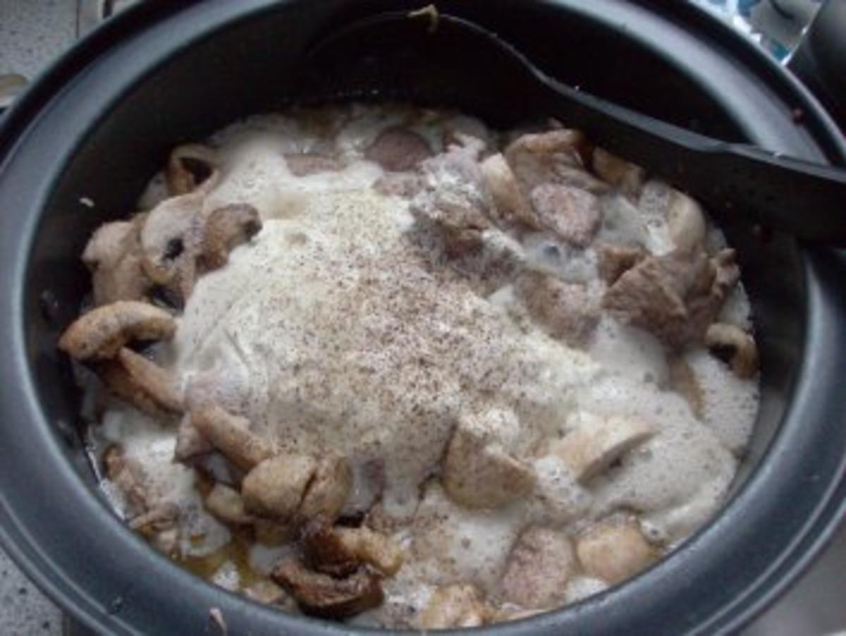 Kalbsrahmgulasch mit Champignons und Spargel - Rezept - Bild Nr. 6