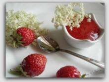 Erdbeer-Hollunderblüten Konfitüre - Rezept
