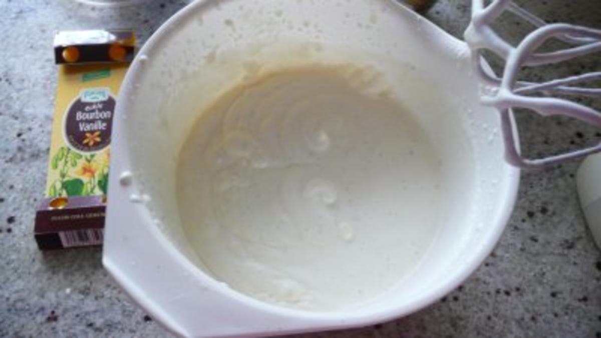 Vanilleeis mit gestrudelten Amarenakirschen - Rezept - Bild Nr. 7