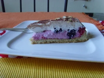 beerenquark auf mürbeteig - Rezept