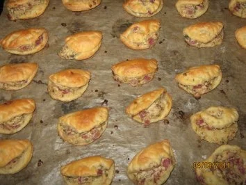 Rezept: Salamipäckchen Bild Nr. 4 Salamipäckchen - Rezept - Bild Nr. 4