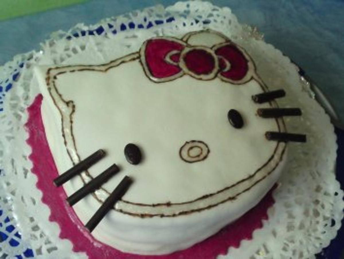 Kindergeburtstagstorte Hello Kitty - Rezept - Bild Nr. 2