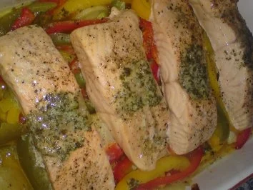 Rezept: Lachs auf Paprika Lachs auf Paprika - Rezept