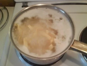 Rezept: Nudeln: Chakalaka-Bandnudeln mit Harrissa-Käsesoße Bild Nr. 5 Nudeln: Chakalaka-Bandnudeln mit Harrissa-Käsesoße - Rezept - Bild Nr. 5