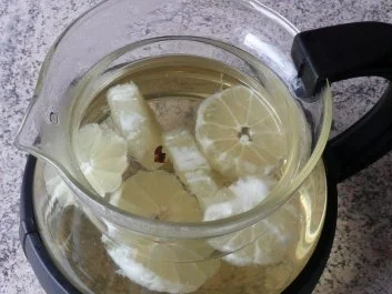 Rezept: Getränke: Zitronensaft Bild Nr. 3 Getränke: Zitronensaft - Rezept - Bild Nr. 3