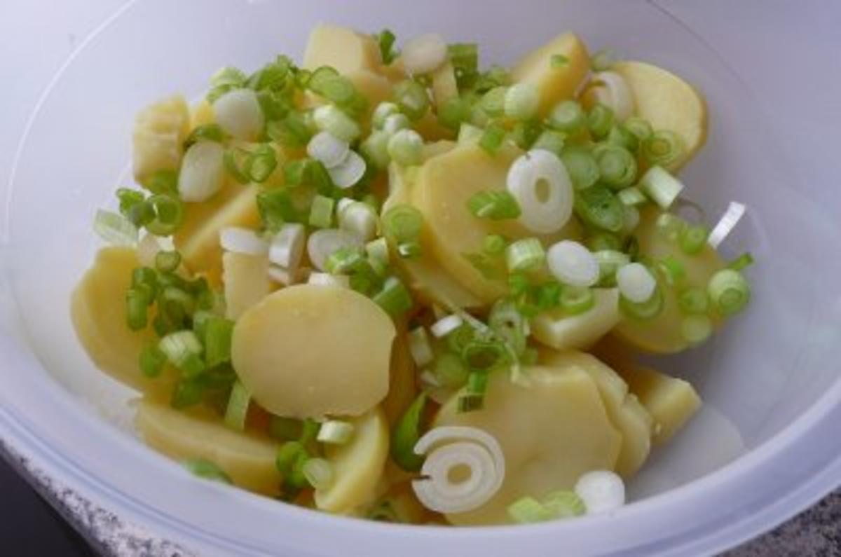 Salate: Speck-Kartoffelsalat - Rezept - Bild Nr. 3