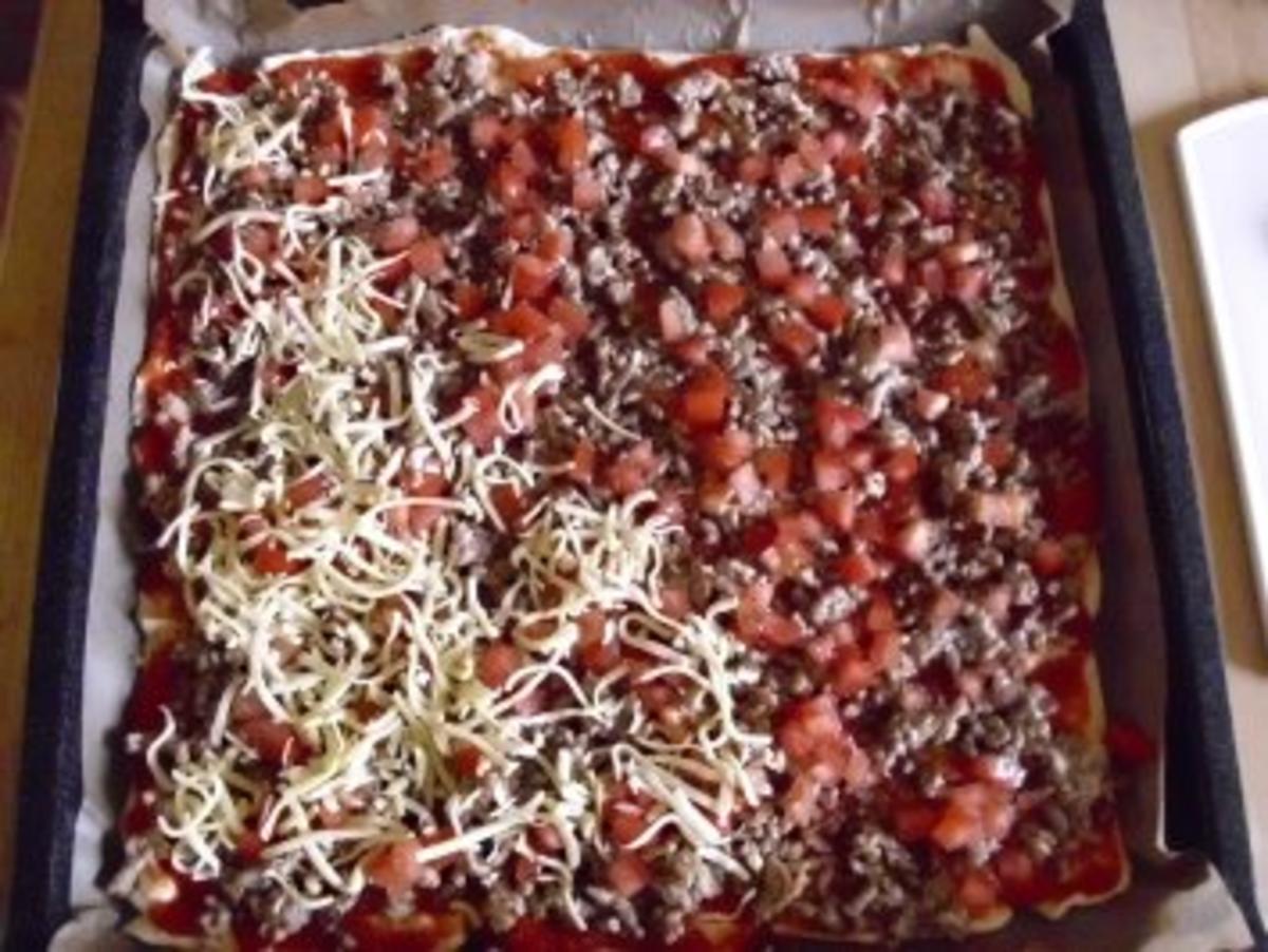 Hackfleischpizza Supereinfach Und Schnell Gemacht - Rezept Mit Bild ...