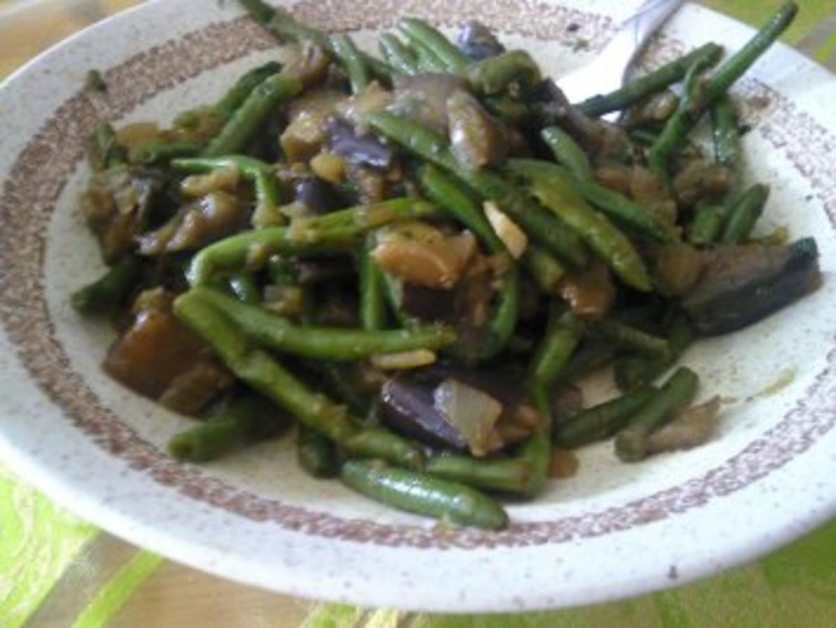 Auberginen-Bohnen-Topf - Rezept mit Bild - kochbar.de