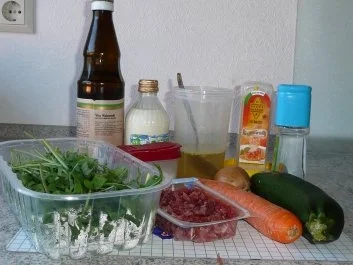 Rezept: Pasta: Penne Rigate an Zucchini-Karotten-Rucolasoße Bild Nr. 2 Pasta: Penne Rigate an Zucchini-Karotten-Rucolasoße - Rezept - Bild Nr. 2