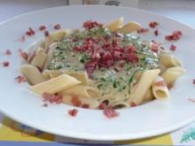 Pasta: Penne Rigate an Zucchini-Karotten-Rucolasoße - Rezept
