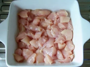 Rezept: Auflauf: Hähnchenbrust in Käse-Sahne-Sauce, überbacken Bild Nr. 2 Auflauf: Hähnchenbrust in Käse-Sahne-Sauce, überbacken - Rezept - Bild Nr. 2