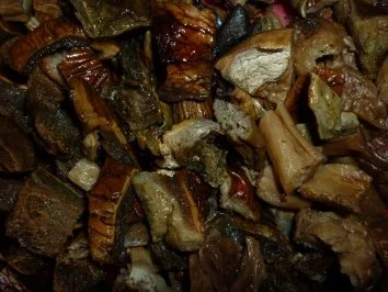 Rezept: Cremige Kartoffel-Pilzsuppe mit Mettwürstchen Bild Nr. 6 Cremige Kartoffel-Pilzsuppe mit Mettwürstchen - Rezept - Bild Nr. 6