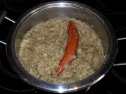 Saure Bohnen mit Mettenden - Rezept