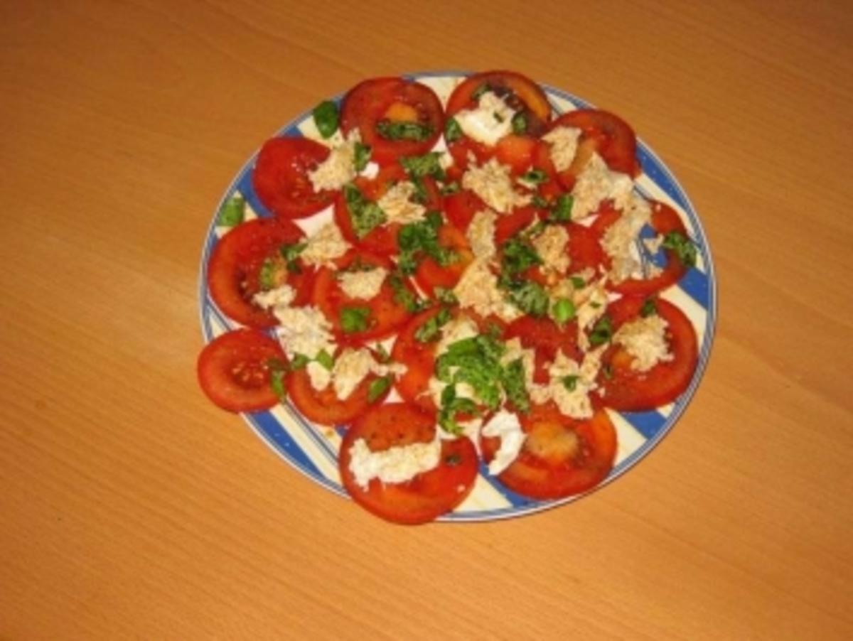 Tomaten-/ Mozarellasalat - Rezept