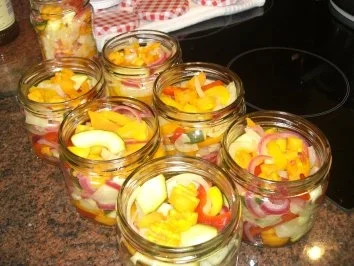 Rezept: Gemüse: SOMMERGEMÜSE.....süß-sauer eingelegt Bild Nr. 9 Gemüse: SOMMERGEMÜSE.....süß-sauer eingelegt - Rezept - Bild Nr. 9