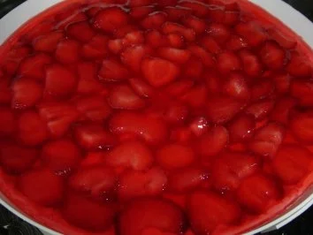 Rezept: WINDBEUTEL - TORTE Bild Nr. 2 WINDBEUTEL - TORTE - Rezept - Bild Nr. 2