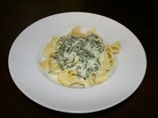 Tagliatelle mit Spinat-Gorgonzola-Soße - Rezept
