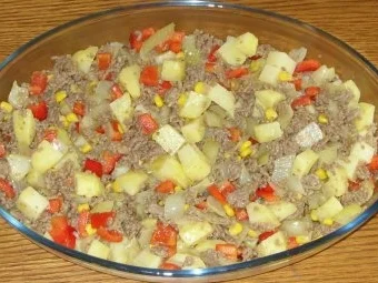 Rezept: Auflauf herzhaft - Kartoffel - Hackfleisch - Gemüse - Auflauf Bild Nr. 2 Auflauf herzhaft - Kartoffel - Hackfleisch - Gemüse - Auflauf - Rezept - Bild Nr. 2