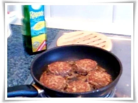 Gebratene Hackfleischbällchen - Rezept - Bild Nr. 13