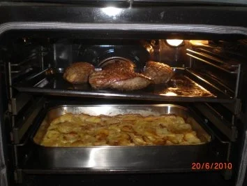 Rezept: Entenbrust mit Rotweinsoße Bild Nr. 9 Entenbrust mit Rotweinsoße - Rezept - Bild Nr. 9