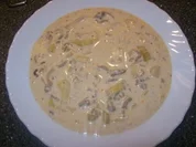 Eintopf - Hackfleisch Käsesuppe mit Lauch - Rezept