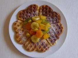 Zitronen-Holunderblüten-Waffeln - Rezept