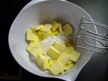 Zitronen-Holunderblüten-Waffeln - Rezept - Bild Nr. 2