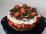 Erdbeertorte mit Yogurette - Sahne - Rezept