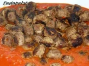 Hackbällchen orientalisch mit Paprikasauce - Rezept