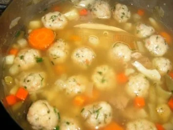 Rezept: Frühlingssuppe mit Kräuterklößchen Bild Nr. 9 Frühlingssuppe mit Kräuterklößchen - Rezept - Bild Nr. 9