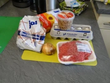 Rezept: Viele kleine Fußbälle (Hackfleischbälle) Fotos Bild Nr. 8 Viele kleine Fußbälle (Hackfleischbälle) Fotos - Rezept - Bild Nr. 8