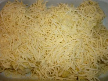 Pinienkern - Schnitzel an überbackenem Blumenkohl mit Schinkenwürfeln - Rezept - Bild Nr. 3