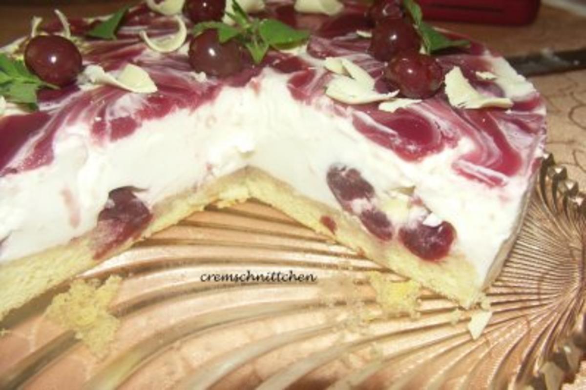 Kirsch - Joghurt - Torte - Rezept - Bild Nr. 2