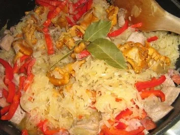 Sauerkautsuppe mit Paprika und Pfifferlingen - Rezept - Bild Nr. 5