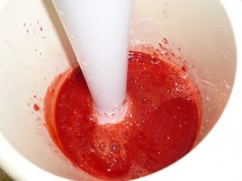 Erdbeeren mit gratiniertem Vanilleschaum - Rezept - Bild Nr. 5