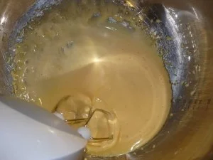 Erdbeeren mit gratiniertem Vanilleschaum - Rezept - Bild Nr. 8